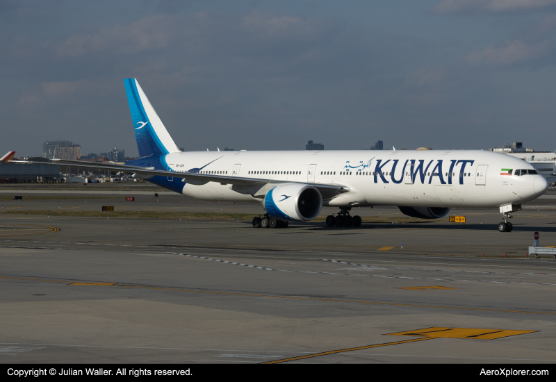 Photo of 9K-AOK - Kuwait Airways Boeing 777-300 at JFK on AeroXplorer Aviation Database