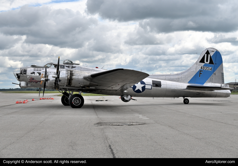 Photo of N9323Z - Commemorative Air Force Boeing B-17 Flying Fortress at YXU on AeroXplorer Aviation Database