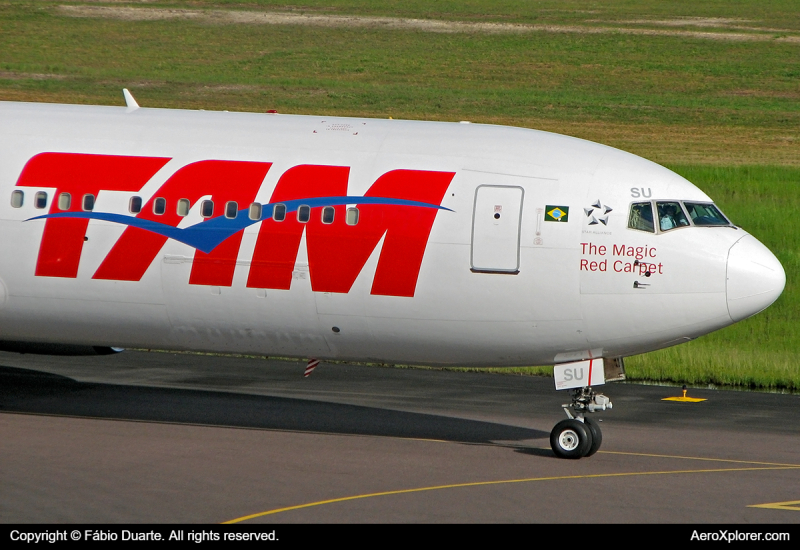 Photo of PT-MSU - TAM LINHAS AÉREAS 767-33A (ER) at MAO on AeroXplorer Aviation Database