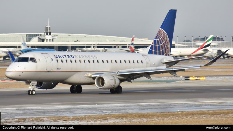 Photo of N151SY - United Express Embraer E175 at ORD on AeroXplorer Aviation Database