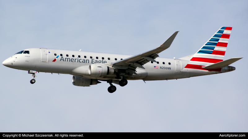 Photo of N206NN - American Eagle Embraer E175 at ORD on AeroXplorer Aviation Database
