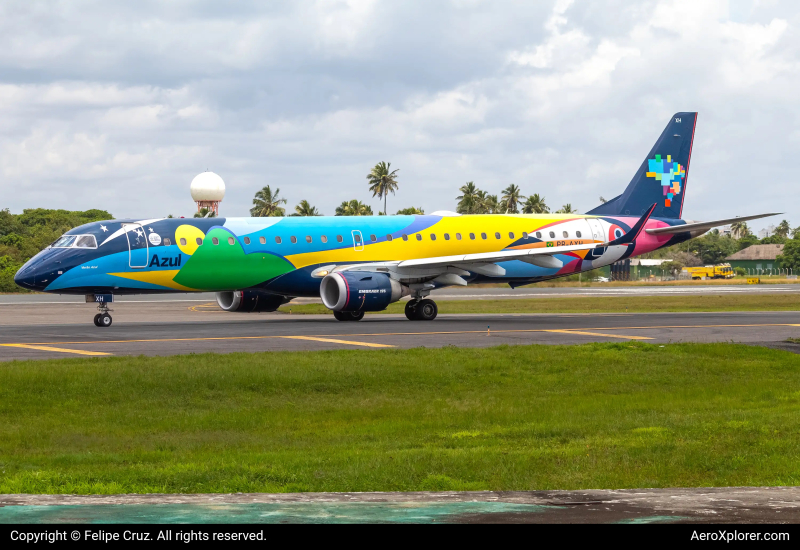 Photo of PR-AXH - Azul  Embraer E195 at SSA on AeroXplorer Aviation Database