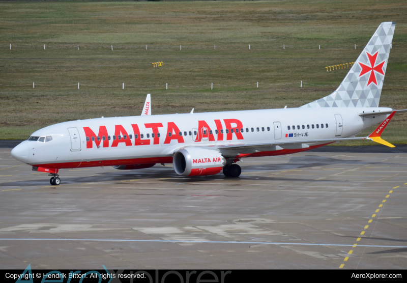 Photo of 9H-VUE - Malta Air Boeing 737 MAX 8-200 at CGN on AeroXplorer Aviation Database