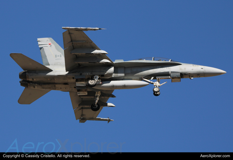 Photo of 188933 - Royal Canadian Air Force McDonnell Douglas F/A-18A/B Hornet at DMA on AeroXplorer Aviation Database