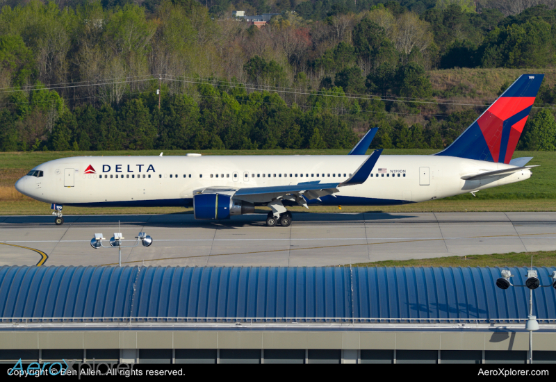 Photo of N199DN - Delta Airlines Boeing 767-300ER at KRDU on AeroXplorer Aviation Database