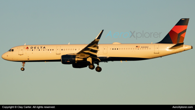 Photo of N383DZ - Delta Airlines Airbus A321-200 at DCA on AeroXplorer Aviation Database