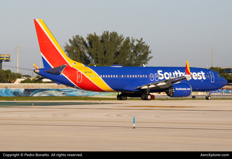 Photo of N8766T - Southwest Airlines Boeing 737 MAX 8 at FLL on AeroXplorer Aviation Database