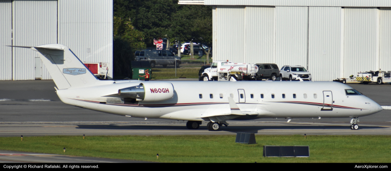 Photo of N60GH - PRIVATE Mitsubishi CRJ-200 at DAB on AeroXplorer Aviation Database