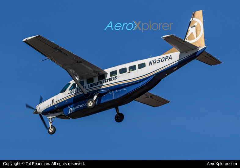 Photo of N950PA - Southern Airways Cessna 208 Grand Caravan at PIT on AeroXplorer Aviation Database