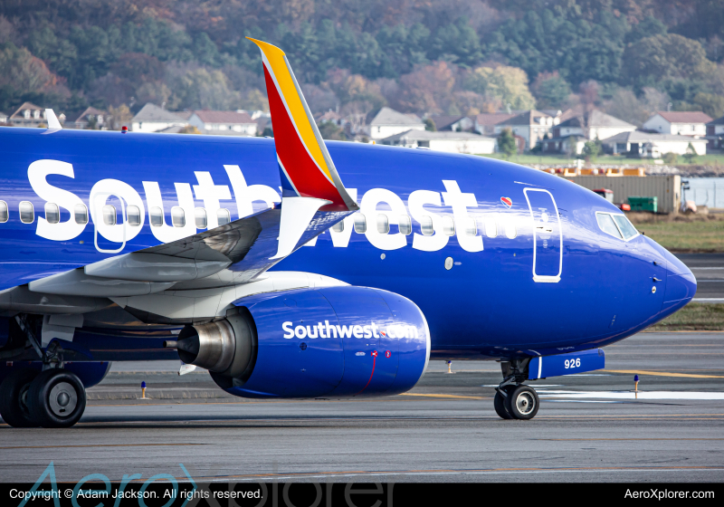 Photo of N926WN - Southwest Airlines Boeing 737-800 at DCA on AeroXplorer Aviation Database