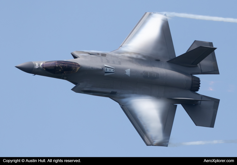 Photo of 15-5200 - USAF - United States Air Force Lockheed Martin F-35 Lightning at LBE on AeroXplorer Aviation Database