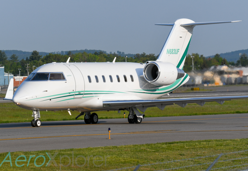 Photo of N683UF - Unifirst Corporation Bombardier Challenger 605 at MHT on AeroXplorer Aviation Database