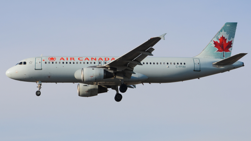 Photo of C-FFWI - Air Canada Airbus A320 at YYZ on AeroXplorer Aviation Database
