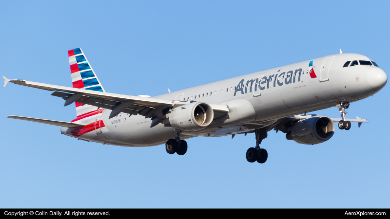 Photo of N191UW - American Airlines Airbus A321-200 at CLT on AeroXplorer Aviation Database