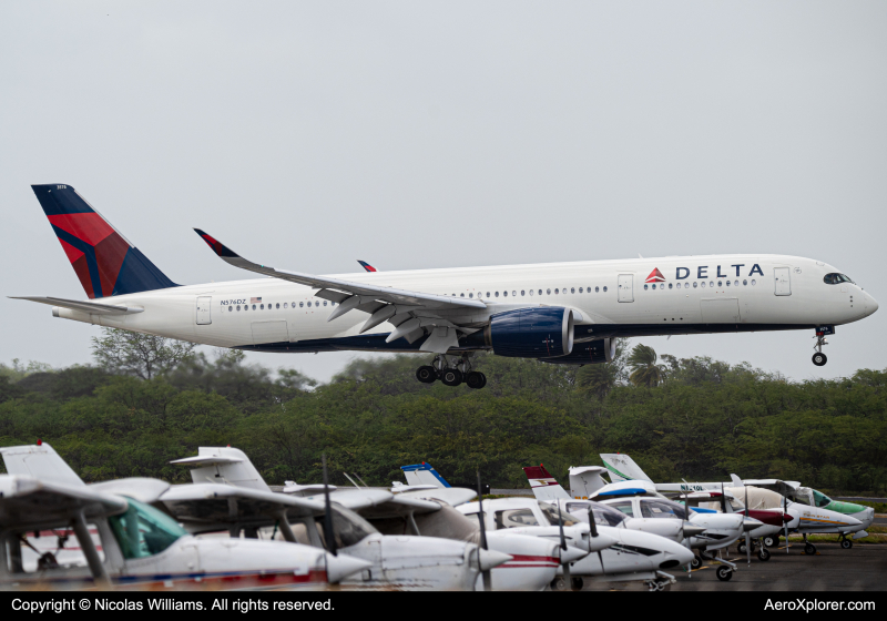 Photo of N576DZ - Delta Airlines Airbus A350-900 at HNL on AeroXplorer Aviation Database