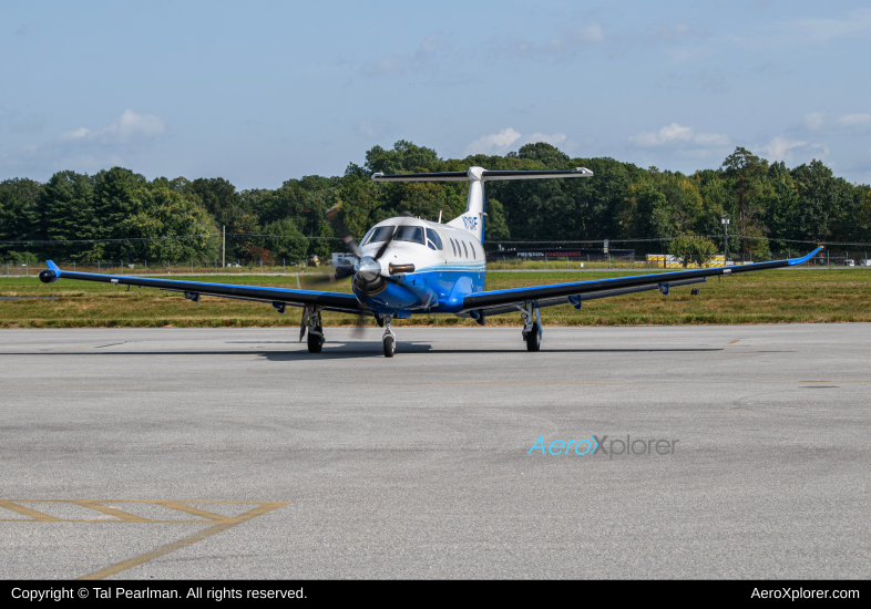 Photo of N751AF - Planesense Pilatus PC-12 at ESN on AeroXplorer Aviation Database