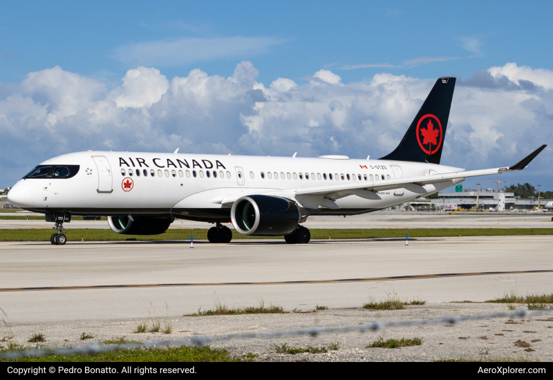 Photo of C-GTZS - Air Canada Airbus A220-300 at FLL on AeroXplorer Aviation Database