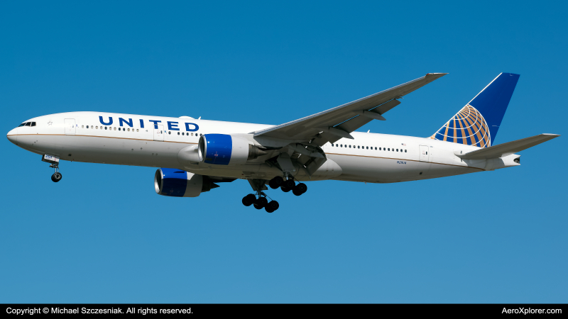 Photo of N211UA - United Airlines Boeing 777-200 at ORD on AeroXplorer Aviation Database