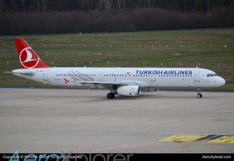 Photo of TC-JRZ - Turkish Airlines Airbus A321-200 at CGN on AeroXplorer Aviation Database
