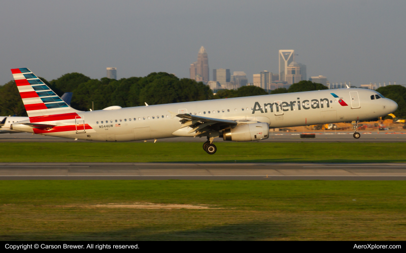 Photo of N544UW - American Airlines Airbus A321-231 at CLT on AeroXplorer Aviation Database