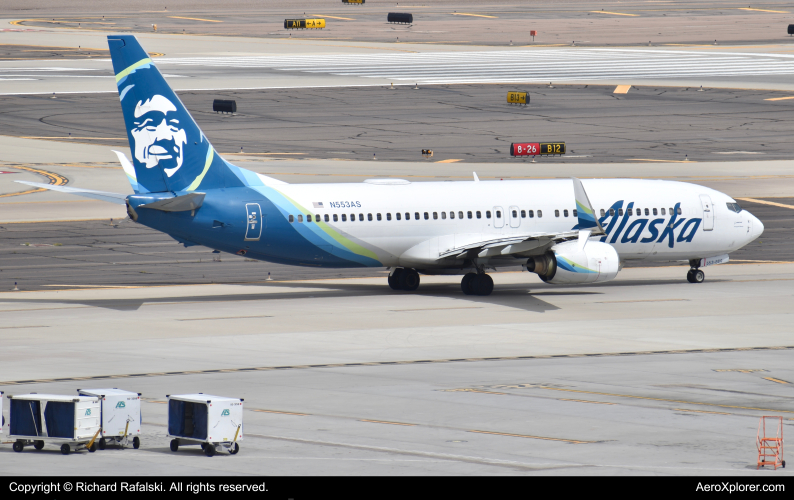 Photo of N553AS - Alaska Airlines Boeing 737-800 at PHX on AeroXplorer Aviation Database