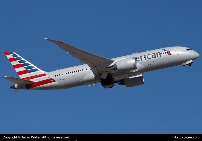 Photo of N808AN - American Airlines Boeing 787-8 at PHX on AeroXplorer Aviation Database