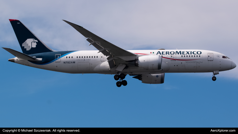 Photo of N782AM - Aeromexico Boeing 787-8 at JFK on AeroXplorer Aviation Database