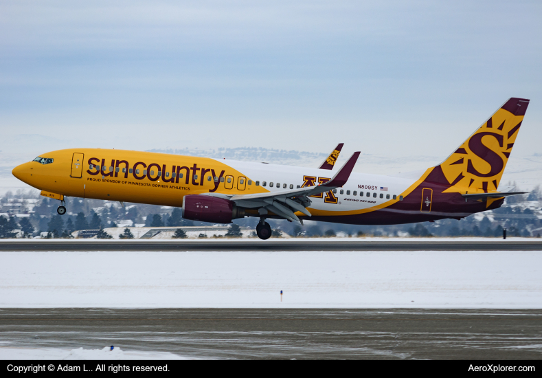 Photo of N809SY - Sun Country Airlines Boeing 737-800 at BIL on AeroXplorer Aviation Database