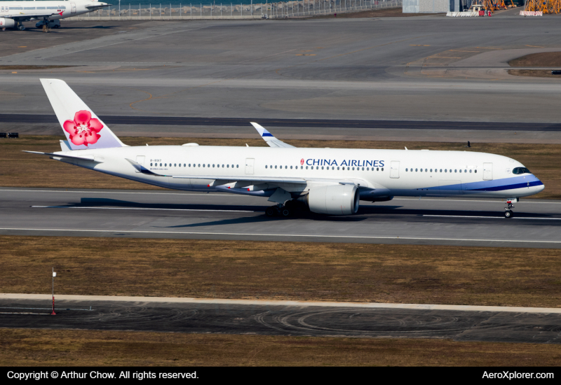Photo of B-18917 - China Airlines Airbus A350-900 at HKG on AeroXplorer Aviation Database