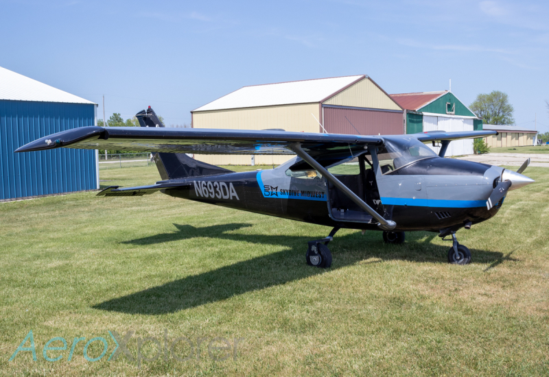 Photo of N693DA - PRIVATE Cessna 182 Skylane at C82 on AeroXplorer Aviation Database