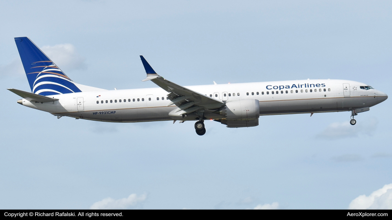 Photo of HP-9921CMP - Copa Airlines Boeing 737 MAX 9 at MIA on AeroXplorer Aviation Database