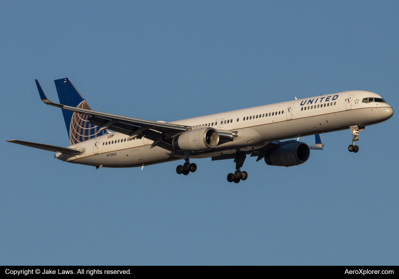 Photo of N73860 - United Airlines Boeing 757-300 at IAD on AeroXplorer Aviation Database