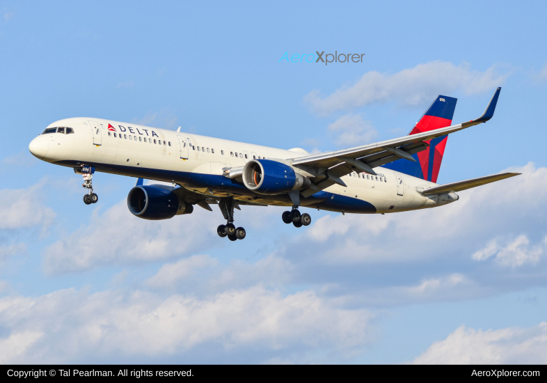 Photo of N696DL - Delta Airlines Boeing 757-200 at BWI on AeroXplorer Aviation Database