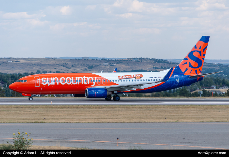 Photo of N843SY - Sun Country Airlines Boeing 737-800 at BIL on AeroXplorer Aviation Database
