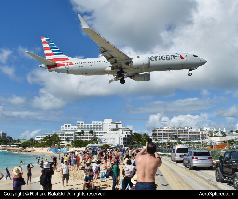 Photo of N320TF - American Airlines Boeing 737 MAX 8 at SXM on AeroXplorer Aviation Database