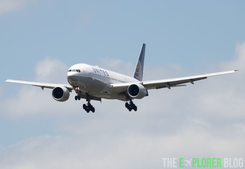 Photo of N777UA - United Airlines Boeing 777-200 at IAH on AeroXplorer Aviation Database