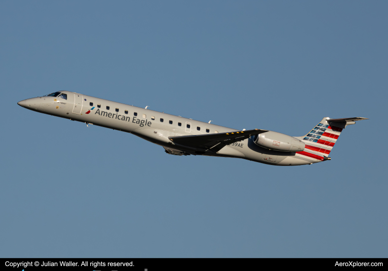 Photo of N939AE - American Eagle Embraer ERJ145 at CLT on AeroXplorer Aviation Database