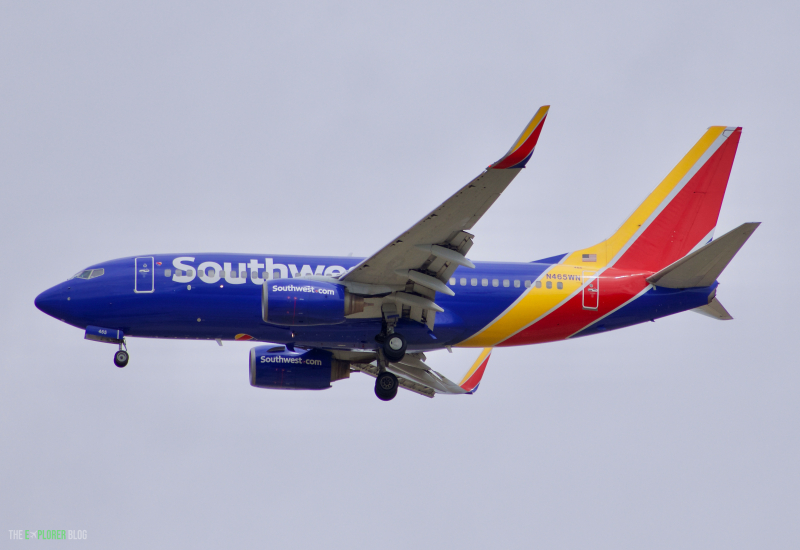 Photo of N465WN - Southwest Airlines Boeing 737-700 at DEN on AeroXplorer Aviation Database