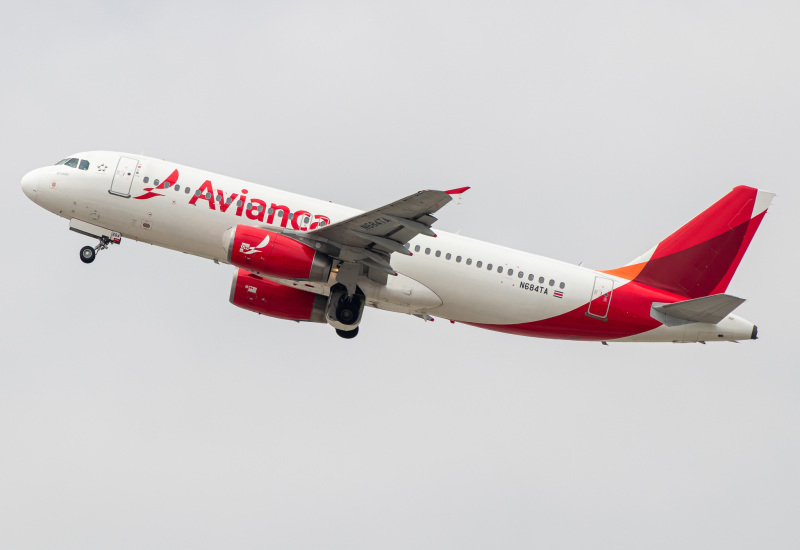 Photo of N684TA - Avianca Airbus A320 at LAX on AeroXplorer Aviation Database