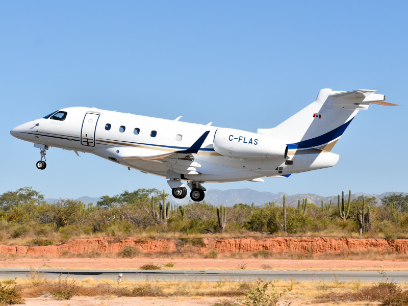 Photo of C-FLAS - PRIVATE Embraer Legacy 454 at CSL on AeroXplorer Aviation Database