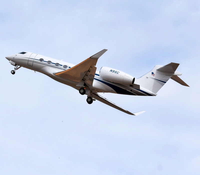 Photo of N9SC - PRIVATE Gulfstream G500 at CSL on AeroXplorer Aviation Database