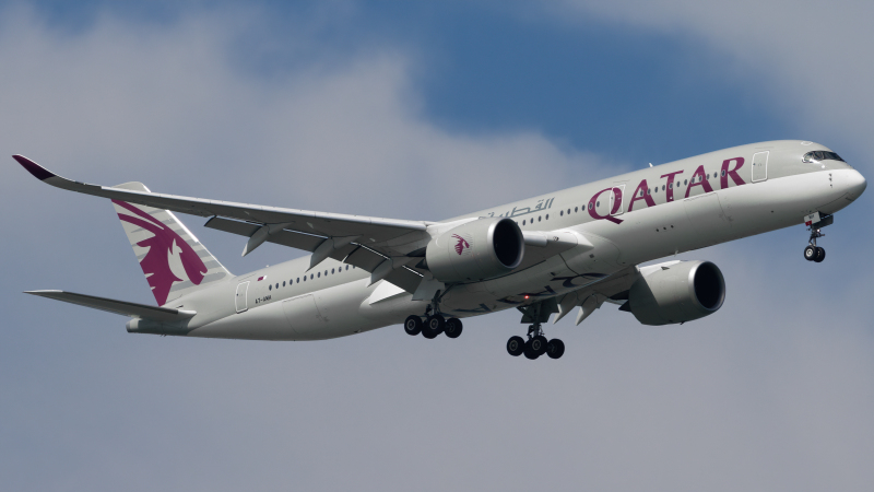 Photo of A7-AMH - Qatar Airways Airbus A350-900 at SIN on AeroXplorer Aviation Database