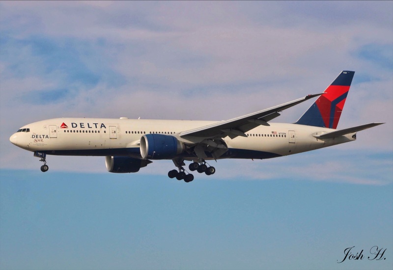 Photo of N701DN - Delta Airlines Boeing 777-200LR at LAX on AeroXplorer Aviation Database