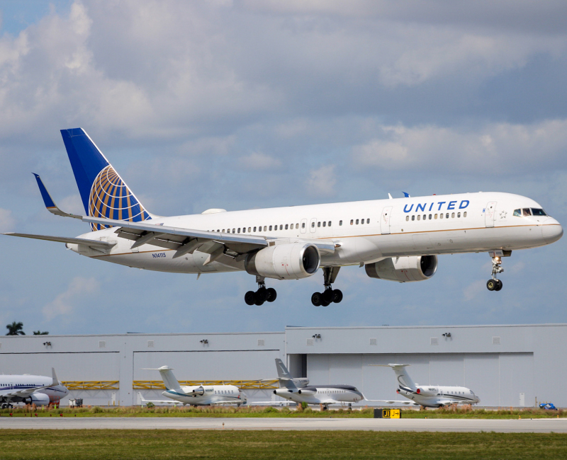 Photo of N14115 - United Airlines Boeing 757-200 at FLL on AeroXplorer Aviation Database