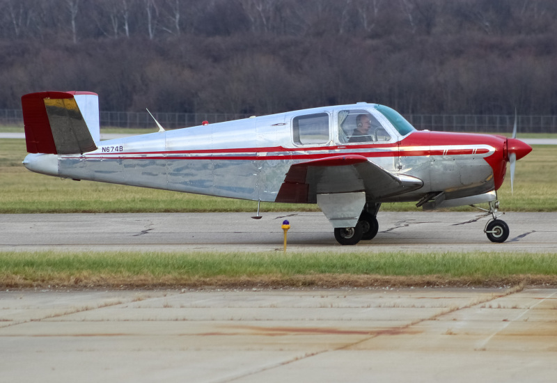Photo of N674B - PRIVATE Beechcraft 35 Bonanza at LUK on AeroXplorer Aviation Database