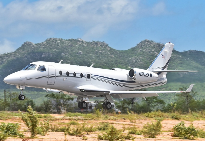 Photo of N819AM - PRIVATE Gulfstream G150 at CSL on AeroXplorer Aviation Database