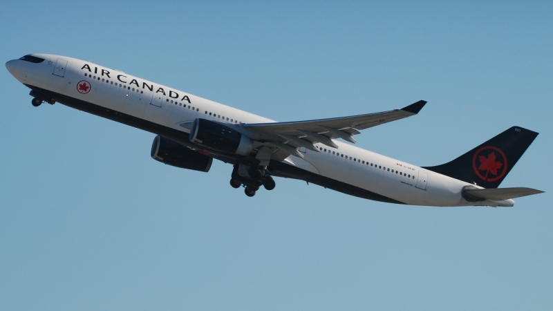 Photo of C-GFAF - Air Canada Airbus A330-300 at LAX on AeroXplorer Aviation Database