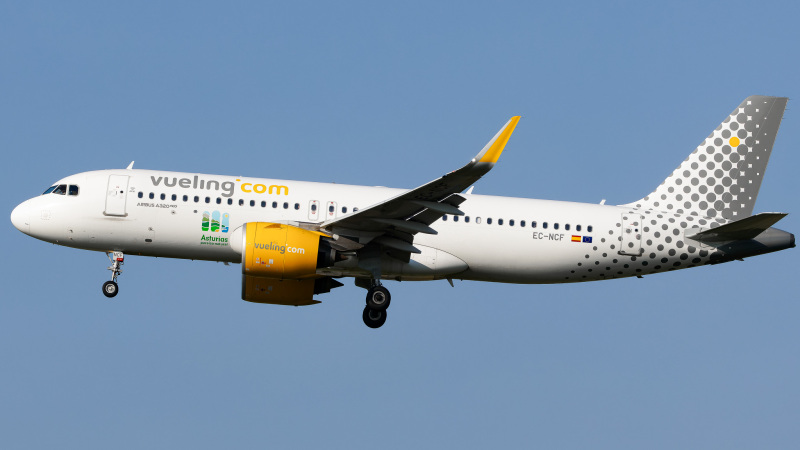 Photo of EC-NCF - Vueling Airbus A320NEO at ZRH on AeroXplorer Aviation Database