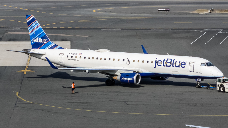 Photo of N339JB - JetBlue Airways Embraer E190 at BOS on AeroXplorer Aviation Database