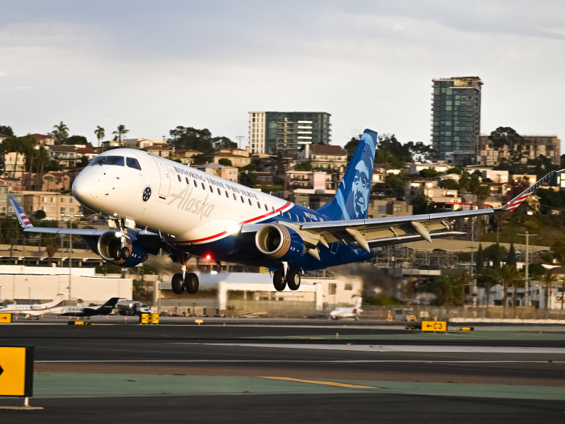 Photo of N651QX - Horizon Air Embraer E175 at SAN on AeroXplorer Aviation Database